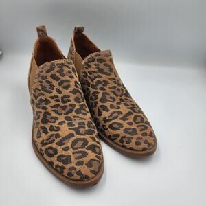 Lucky Brand Fallo Natural Cheetah Print Chelsea Block‎ Heel Slip On Bootie 8.5